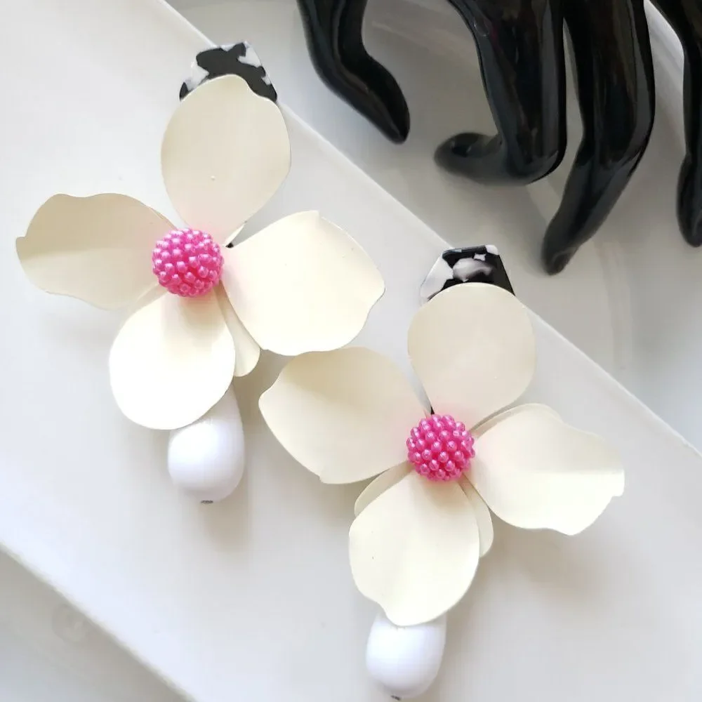 New! Zara Big Flower Earrings